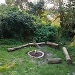 Ranczo Dziki Sad Lodge Raciechowice