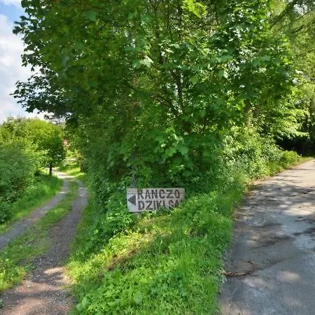 Ranczo Dziki Sad * Рацеховіце