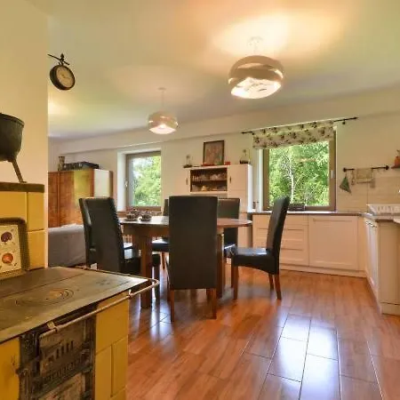 Деревянный коттедж Ranczo Dziki Sad Raciechowice